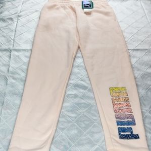 Puma Kids Sweatpants in Cream with Multicolor Logo